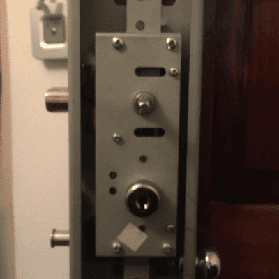 Ouverture de porte urgence