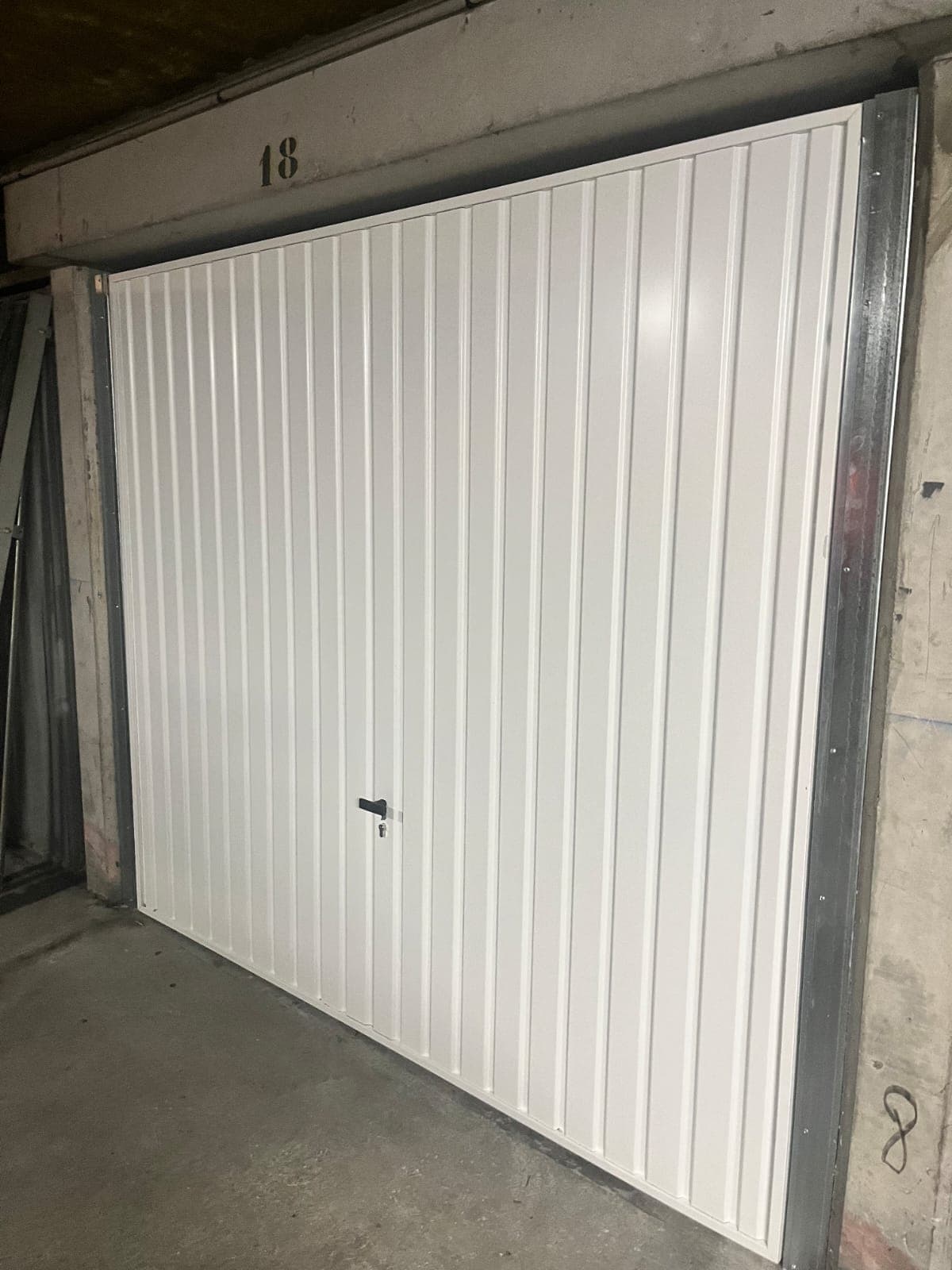 Porte de garage motorisée - BS PRO